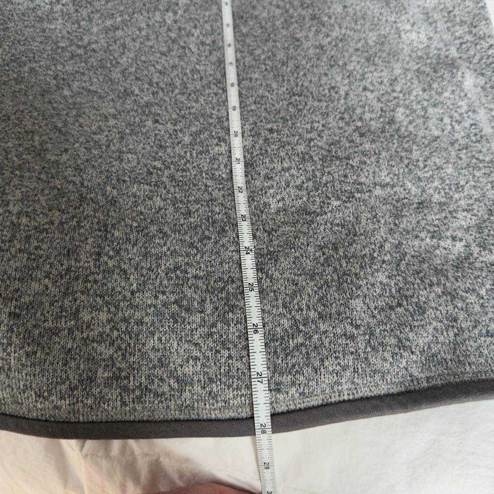 Patagonia Gray Men's Sweater PRISTINE condition size small - Picture 5 of 6